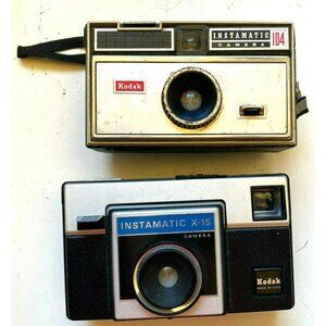 Lot of 2 Kodak Instamatics 104 X15 with flashcubes and Case for parts